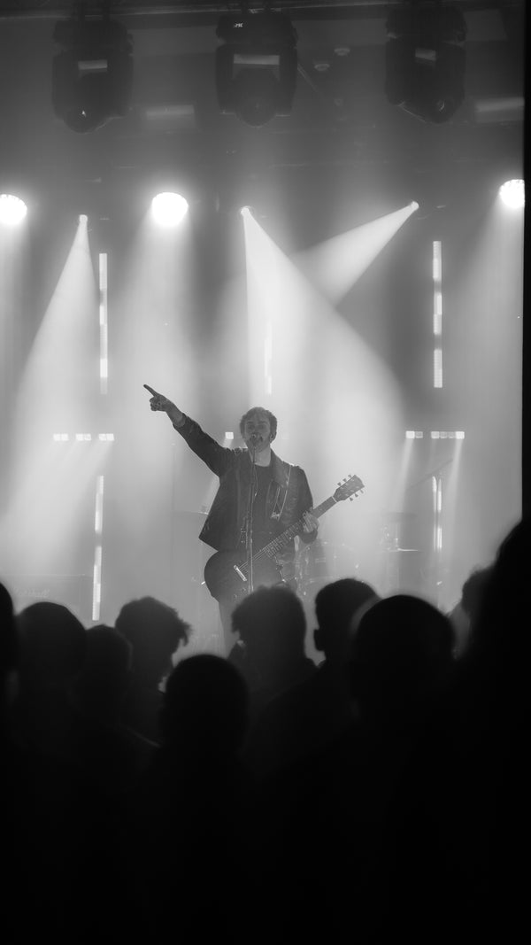 People Laughing, Rock City (2026)